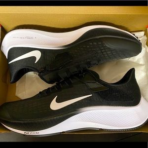 Nike Air Zoom Pegasus 37 Flyease